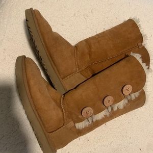 Used Ugg Boots